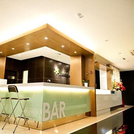 Starz Hotel Kluang Dış mekan fotoğraf