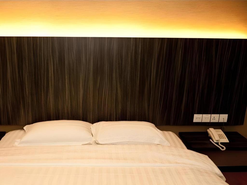 Starz Hotel Kluang Dış mekan fotoğraf