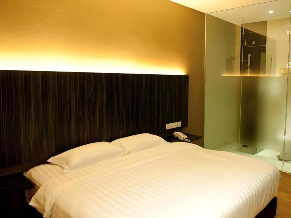 Starz Hotel Kluang Dış mekan fotoğraf