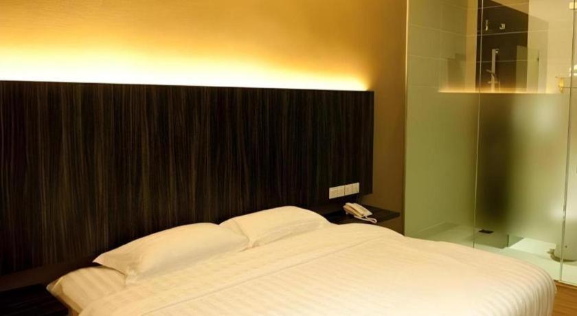 Starz Hotel Kluang Dış mekan fotoğraf